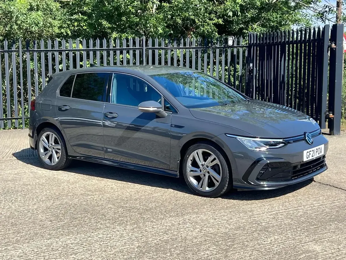 Used VW Golf VII R-line 130 HP (95 kW) 2021 Grey Hatchback