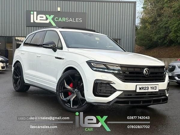 White Used 2023 VW Touareg Black Edition SUV | £48,495 (A bit pricey) - Image 1/4