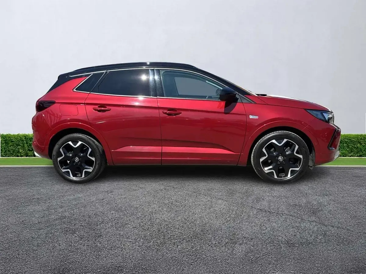 Used Vauxhall Grandland X Ultimate 2023 Red SUV