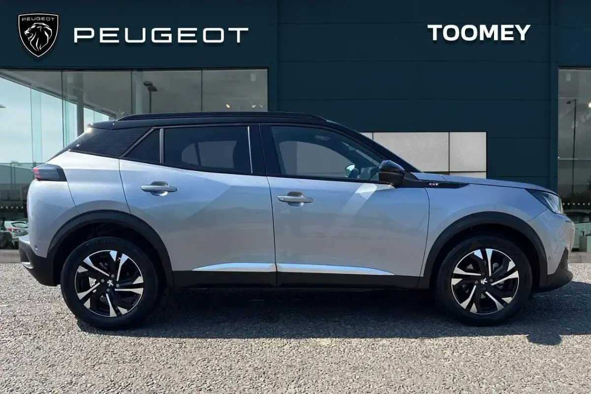 Used Peugeot 2008 GT 129 HP (94 kW) 2021 Grey SUV