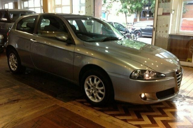Used Alfa Romeo 147 2005 Hatchback