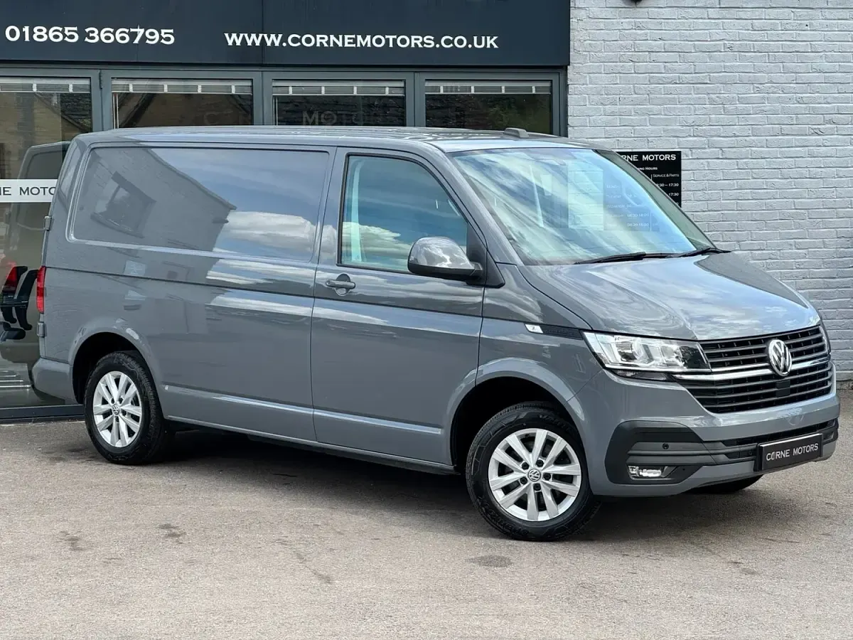 Used VW Transporter Highline 110 HP (80 kW) 2021 Grey Van