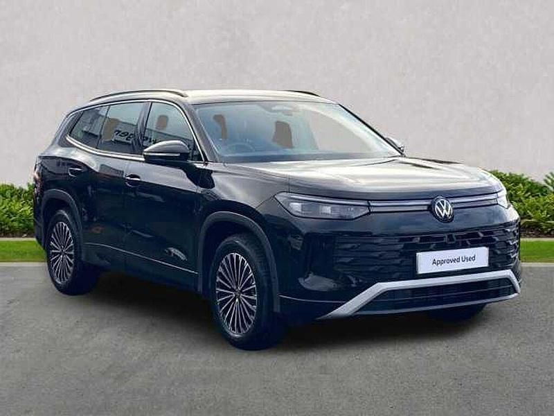 New 2025 VW Tayron SUV | £37,715 (Super price) - Image 1/4