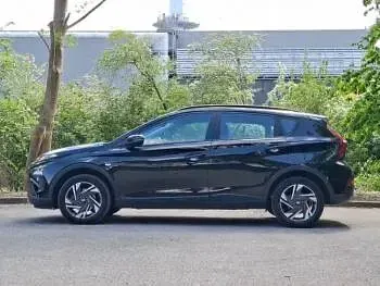 Usado Hyundai Bayon SE 100 HP (73 kW) 2023 Preto SUV