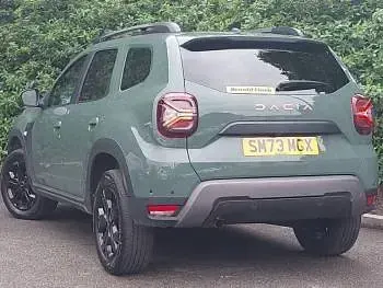 Used Dacia Duster Extreme 129 HP (94 kW) 2023 Green SUV