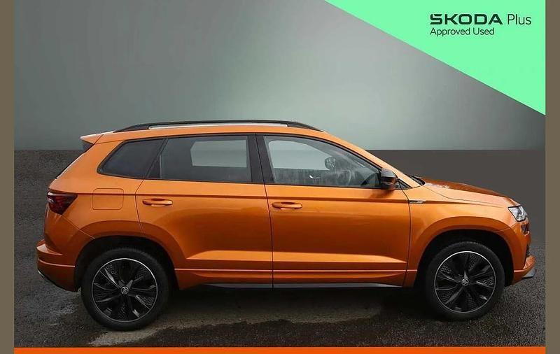 Used Skoda Karoq SportLine 150 HP (110 kW) 2022 Phoenix orange metallic SUV