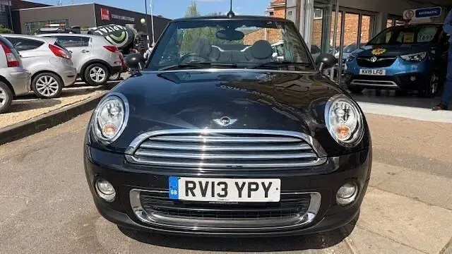 Used Mini ONE 2013 Midnight black metallic Hatchback