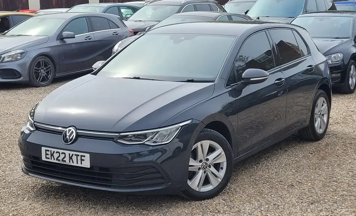 Used VW Golf VIII Life 110 HP (80 kW) 2022 Grey Hatchback