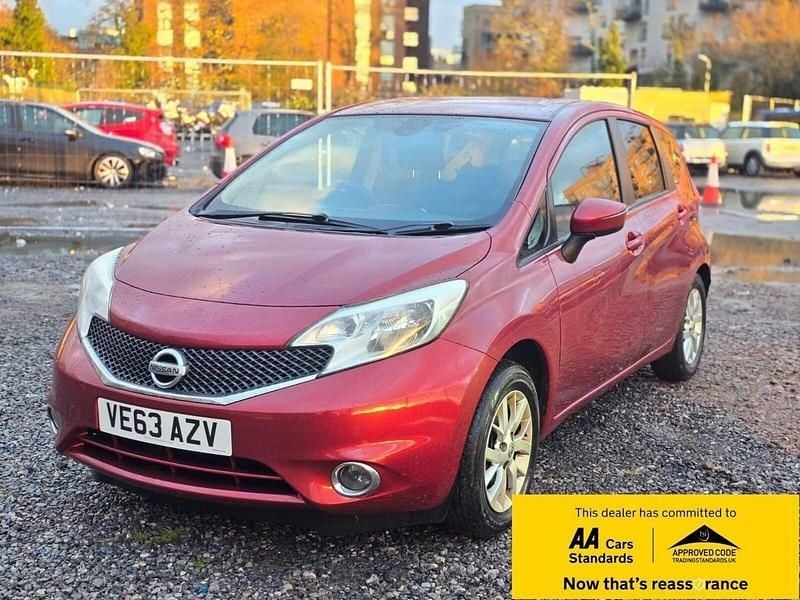 Red Used 2013 Nissan Note Acenta Premium MPV | £3,488 (Fair price) - Image 1/2