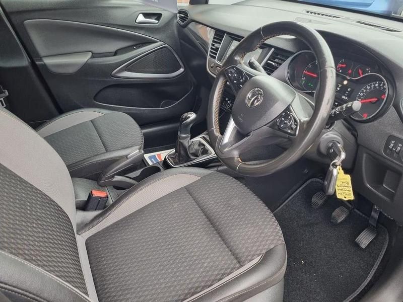 Used Vauxhall Crossland X Elite 84 HP (61 kW) 2019 Blue SUV