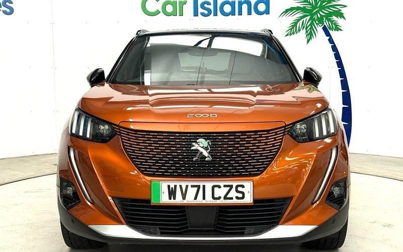 Used Peugeot e-2008 Premium 100 kW (136 HP) 2022 SUV
