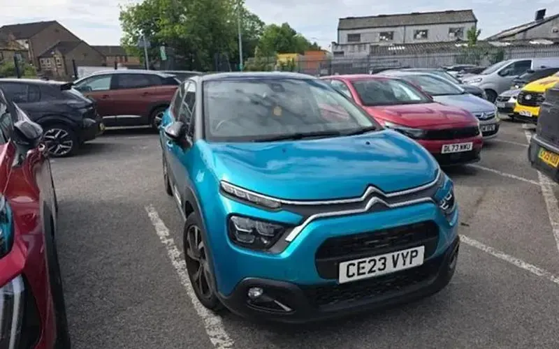 Usado Citroën C3 Shine 102 CV (75 kW) 2023 Utilitario