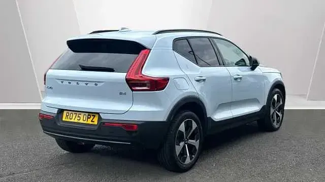 Used Volvo XC40 Plus 194 HP (142 kW) 2025 Blue SUV