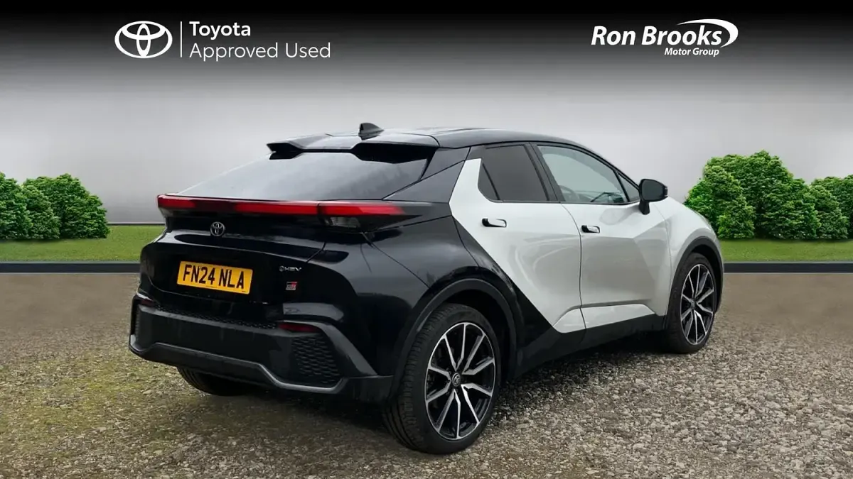 Used Toyota C-HR Sport 198 HP (145 kW) 2024 Silver SUV