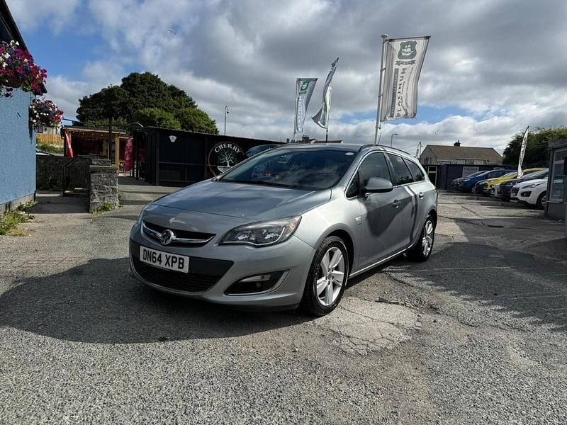 Used Vauxhall Astra SRi 2014 Silver Estate