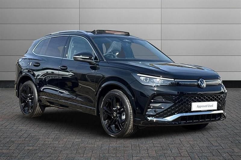 Grenadilla black Used 2025 VW Tiguan R-line SUV | £40,195 - Image 1/3