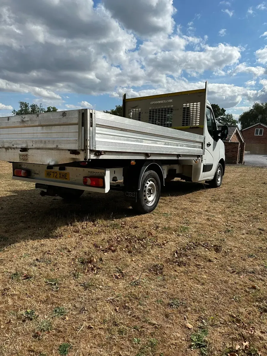 Used Renault Master Business 2022 White MPV