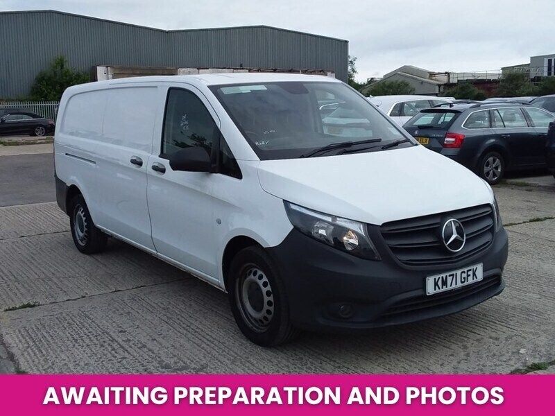 White Used 2021 Mercedes Vito Progressive MPV | £15,994 (Super price) - Image 1/2