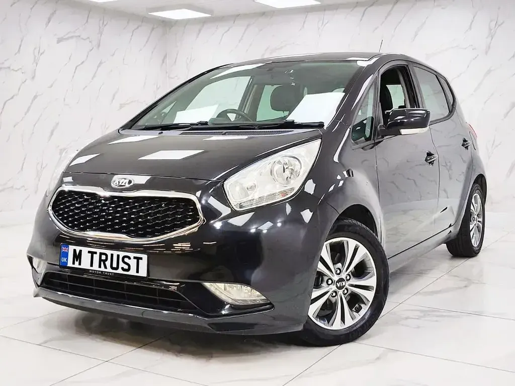 Used Kia Venga 123 HP (90 kW) 2017 Black Hatchback