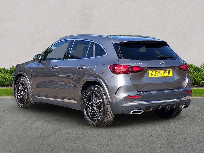 Used Mercedes GLA220 Executive 190 HP (139 kW) 2025 Grey SUV