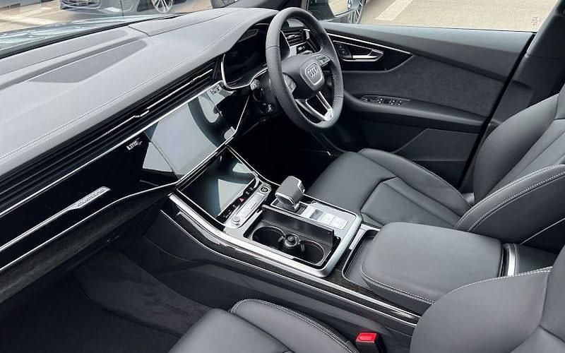 Used Audi Q8 Black Edition 340 HP (250 kW) 2025 SUV