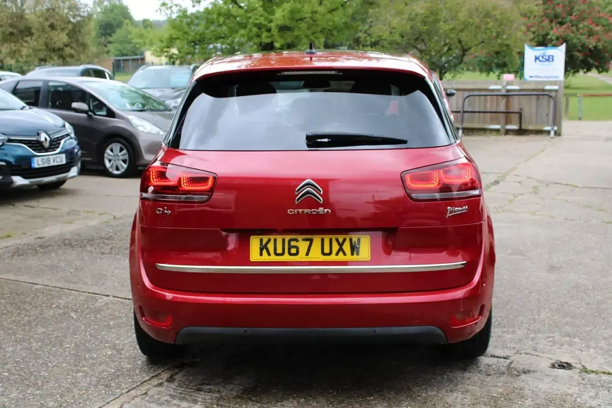 Used Citroën C4 Picasso Flair 120 HP (88 kW) 2017 Red MPV
