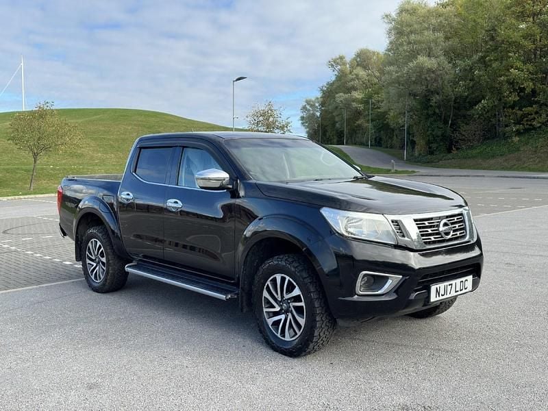 Used Nissan Navara Acenta+ 2017 Black Pickup