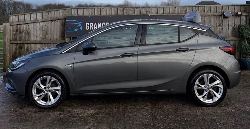 Second-hand Vauxhall Astra SRi 150 CP (110 kW) 2019 Gri Hatchback