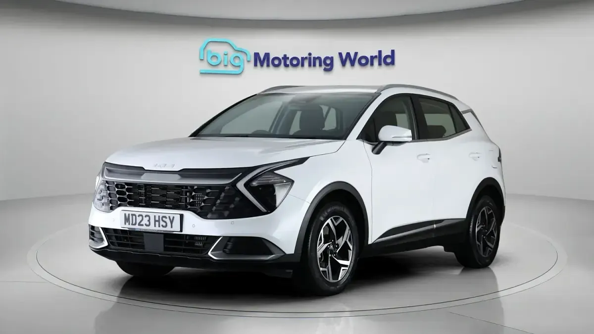 Used Kia Sportage 2023 White SUV
