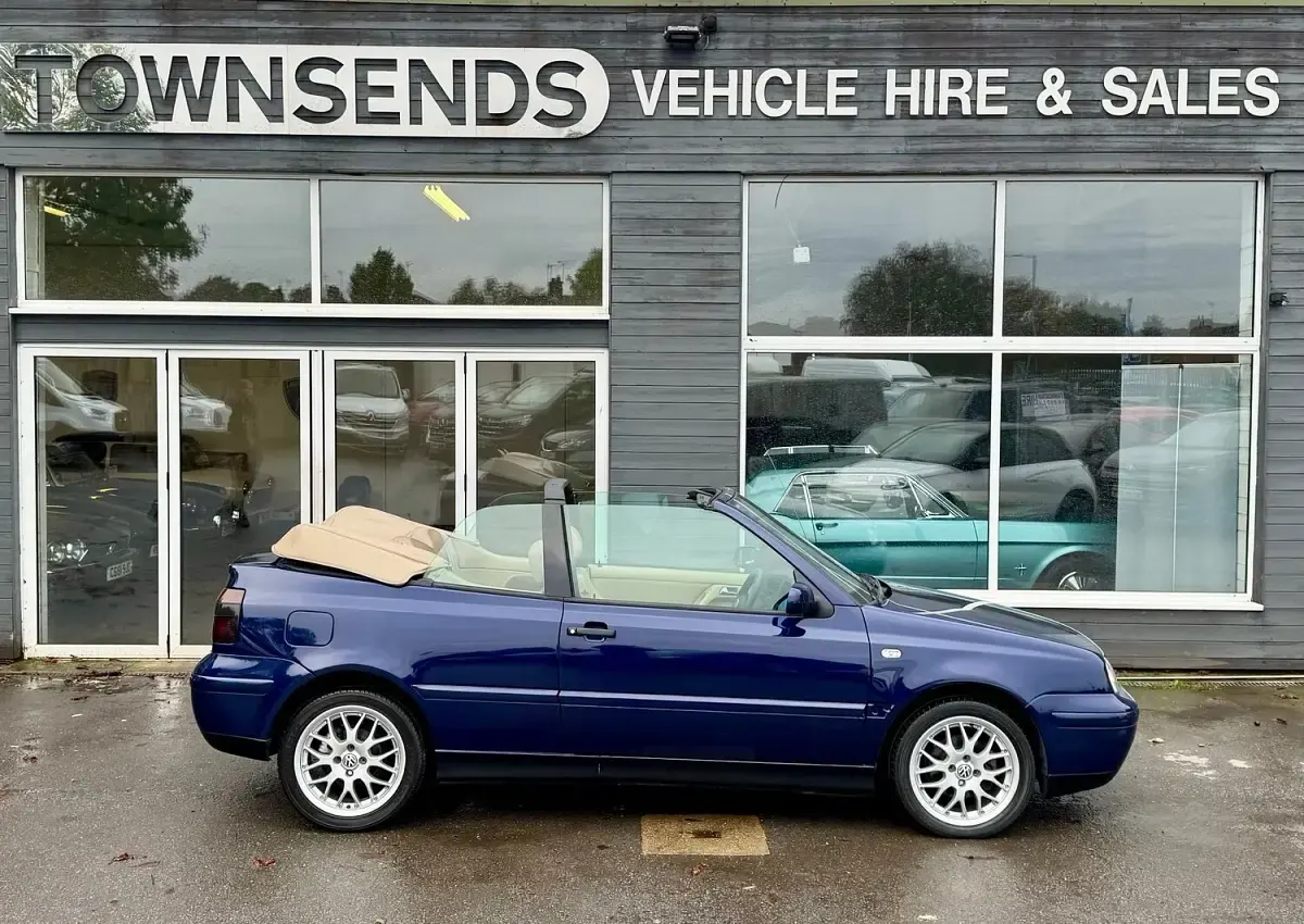 Used VW Golf Cabriolet 116 HP (85 kW) 2001 Blue Cabriolet