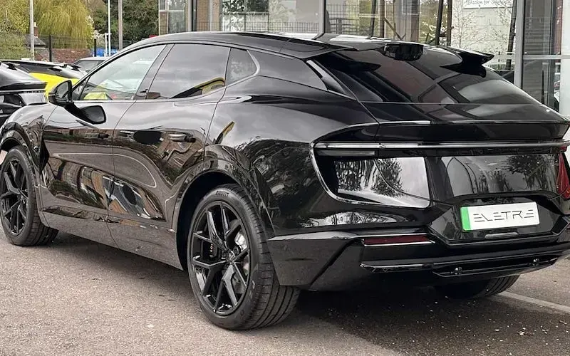 Used Lotus Eletre 450 kW (612 HP) 2026 SUV