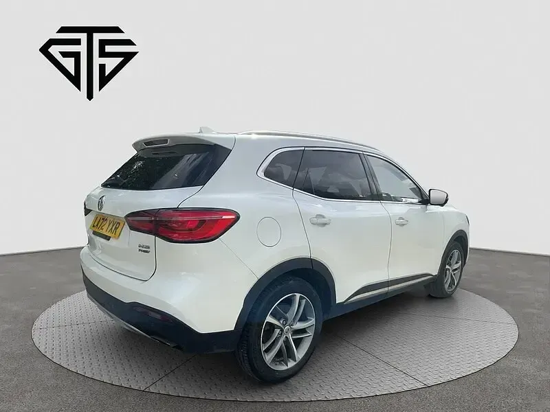 Used MG HS Exclusive 258 HP (189 kW) 2022 White SUV