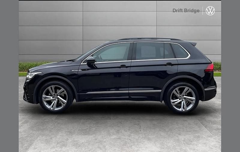 Used VW Tiguan R-line Edition 150 HP (110 kW) 2023 Black SUV