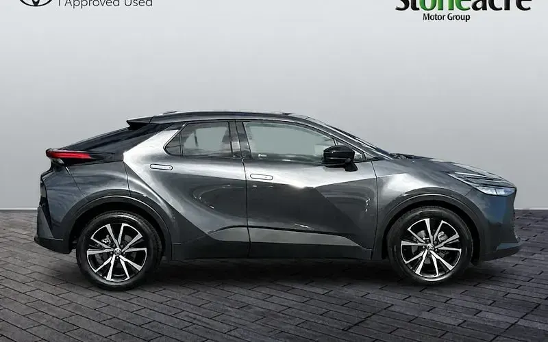 Used Toyota C-HR Design 140 HP (102 kW) 2026 Grey SUV