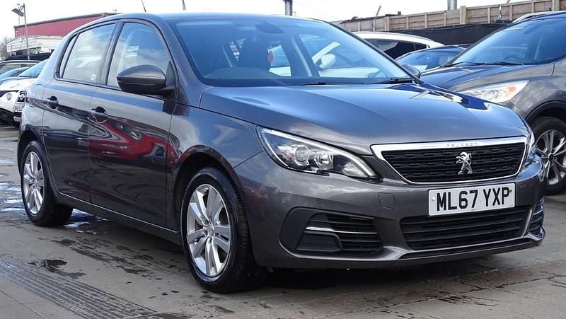 Used Peugeot 308 Active 130 HP (95 kW) 2017 Grey Hatchback