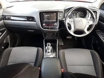Used Mitsubishi Outlander P-HEV 224 HP (164 kW) 2020 Red SUV