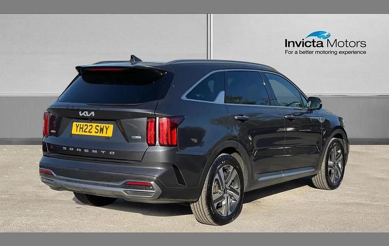 Used Kia Sorento 226 HP (166 kW) 2022 Grey SUV