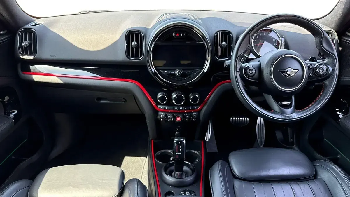Used Mini John Cooper Works Countryman 302 HP (222 kW) 2019 Black SUV