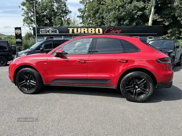 Used Porsche Macan 2018 Red SUV