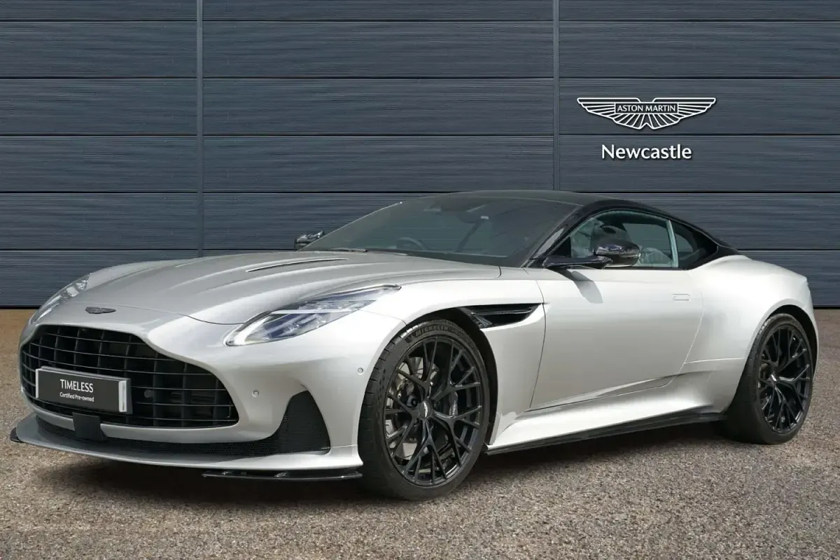 Used Aston Martin V8 680 HP (500 kW) 2025 Silver Coupe