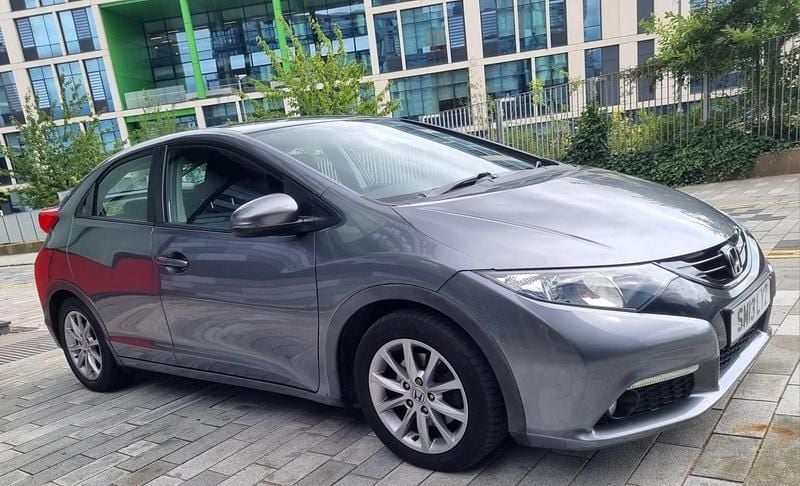 Grey Used 2013 Honda Civic ES Hatchback | £4,490 (Super price) - Image 1/4