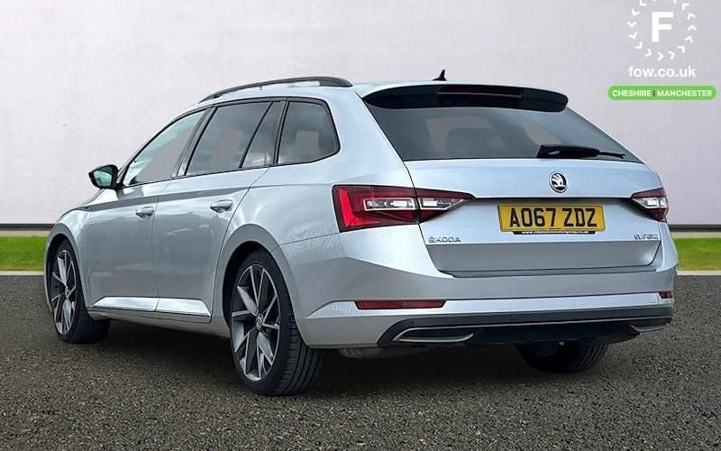 Used Skoda Superb SportLine 220 HP (161 kW) 2017 Silver Estate
