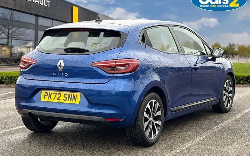 Used Renault Clio V Evolution 90 HP (66 kW) 2022 Blue  Hatchback