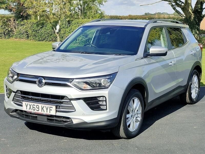 Used Ssangyong (KGM) Korando 136 HP (100 kW) 2019 Silver Estate