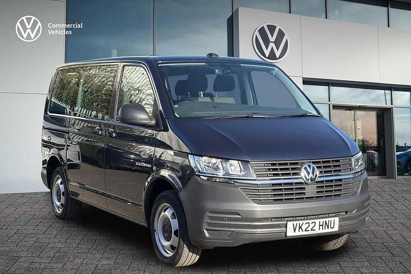 Used VW Shuttle S 110 HP (80 kW) 2022 Starlight blue MPV