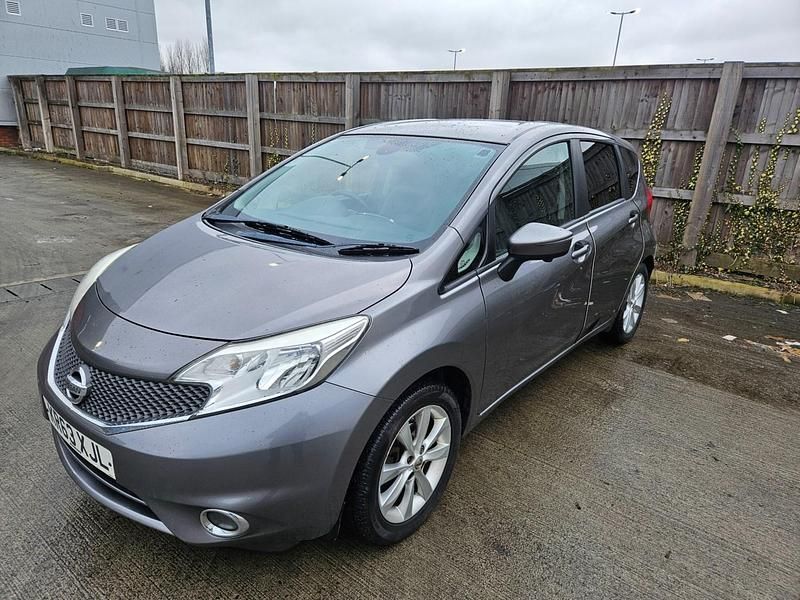 Used Nissan Note Tekna 90 HP (66 kW) 2014 Grey Hatchback