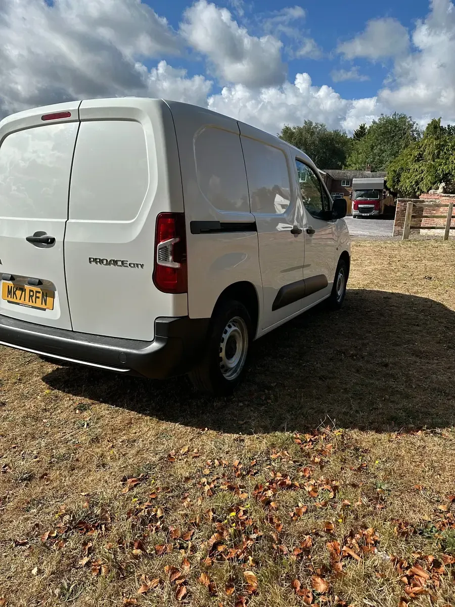 Used Toyota Proace Active 120 HP (88 kW) 2021 White MPV