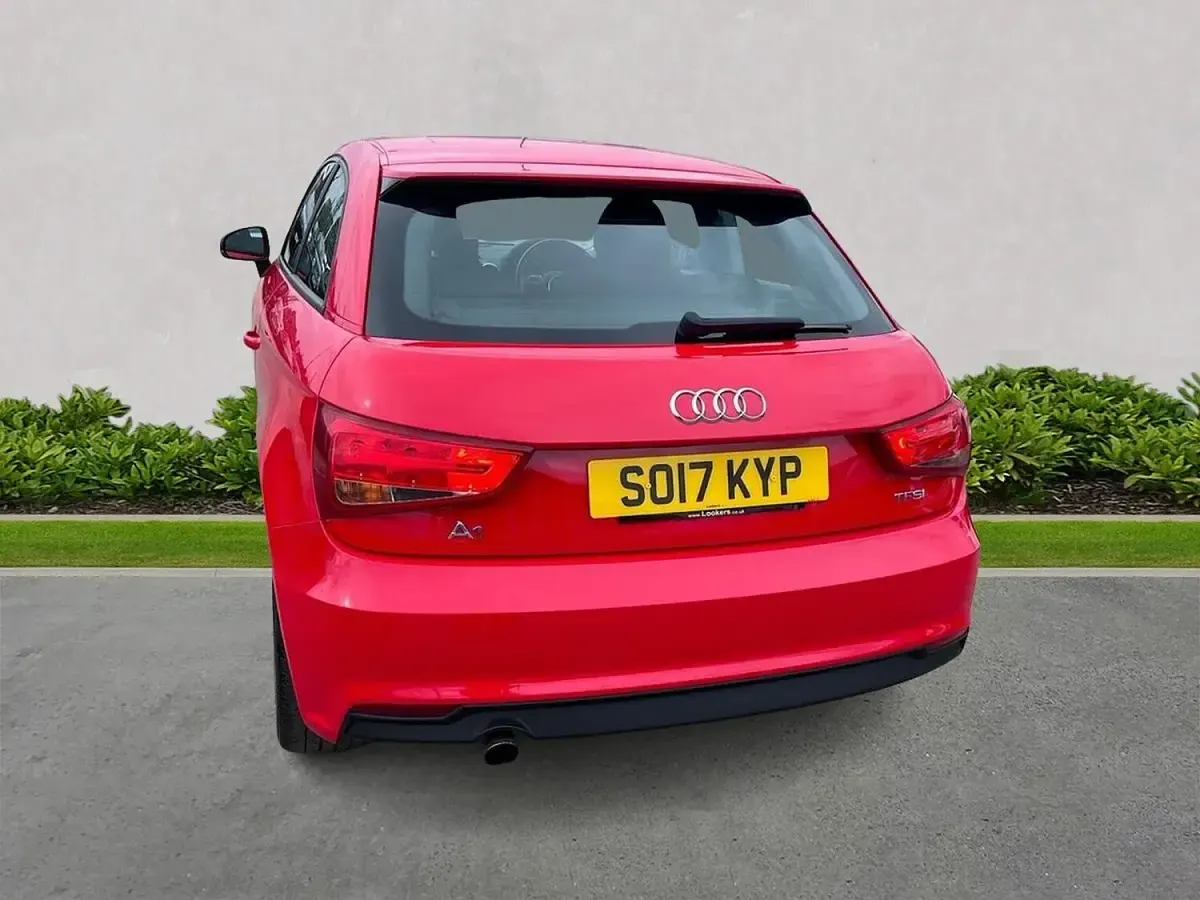 Used Audi A1 Sport 95 HP (69 kW) 2017 Red Hatchback