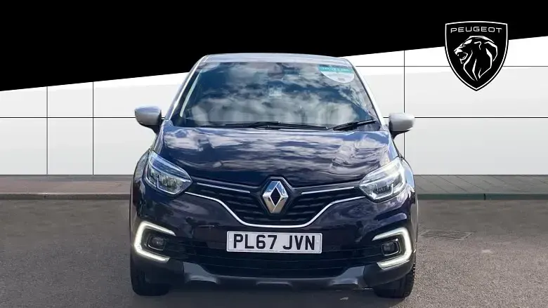 Usado Renault Captur Signature S 120 HP (88 kW) 2018 Other SUV