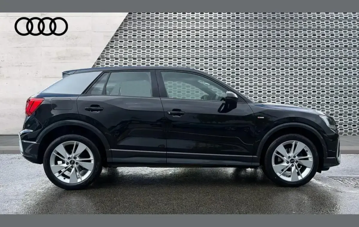 Used Audi Q2 S-Line 147 HP (108 kW) 2022 Black SUV